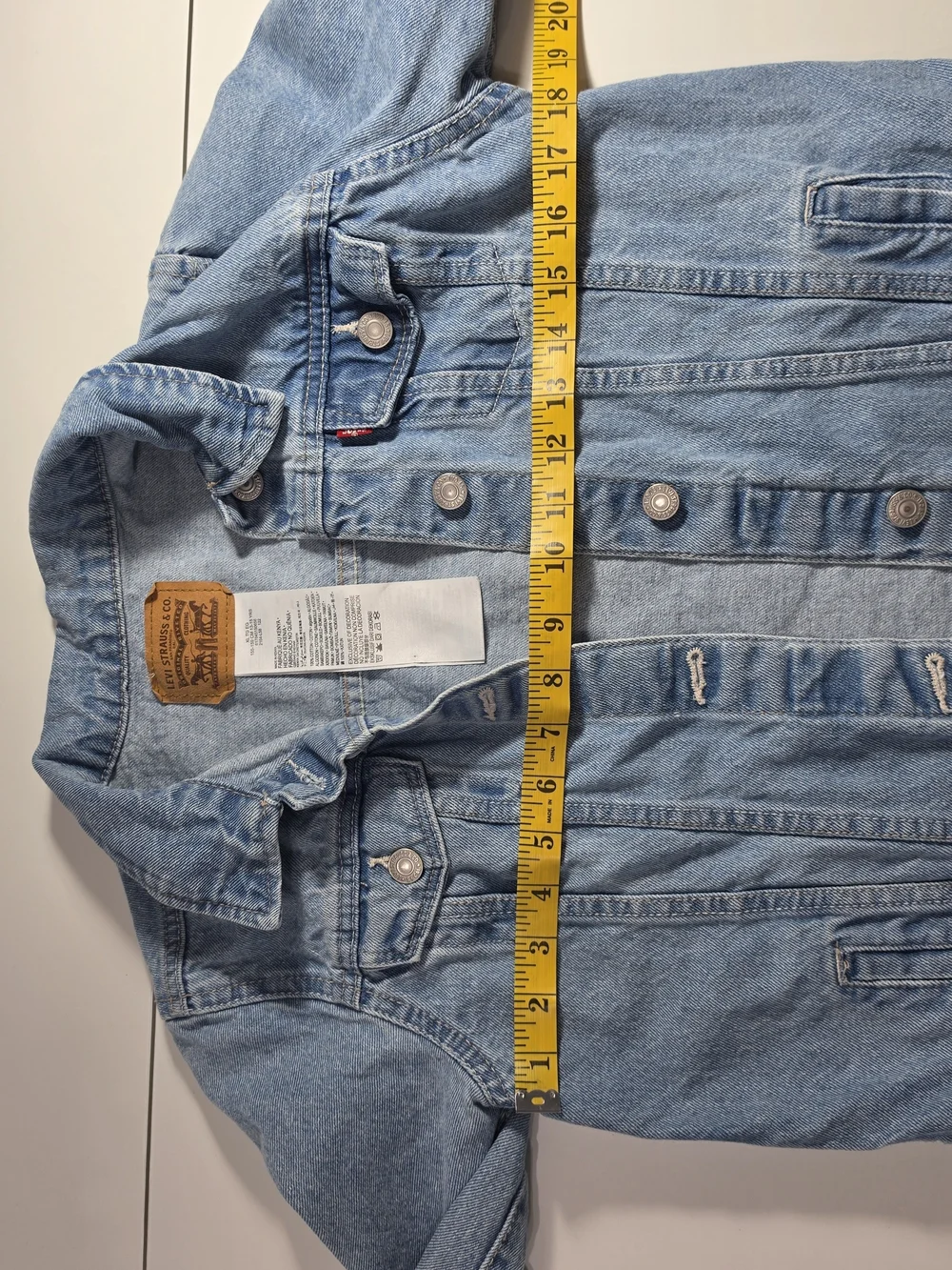 Levi’s Denim Jacket Light Wash Trucker Distressed Youth XL Women XS S